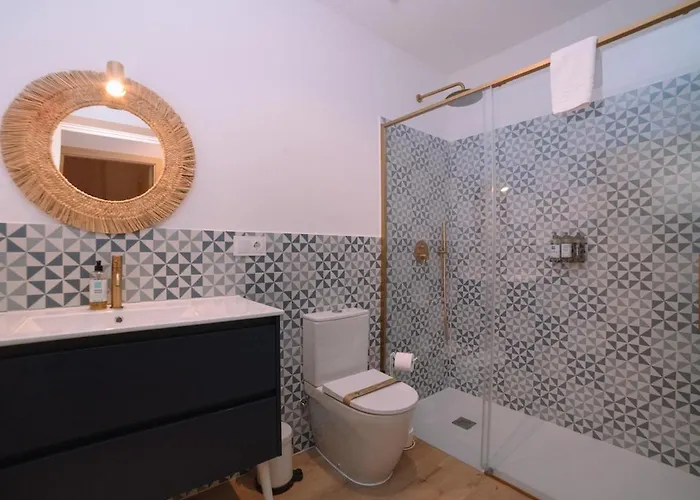 Elegancia Luz Y Calidez - Apto 3 By