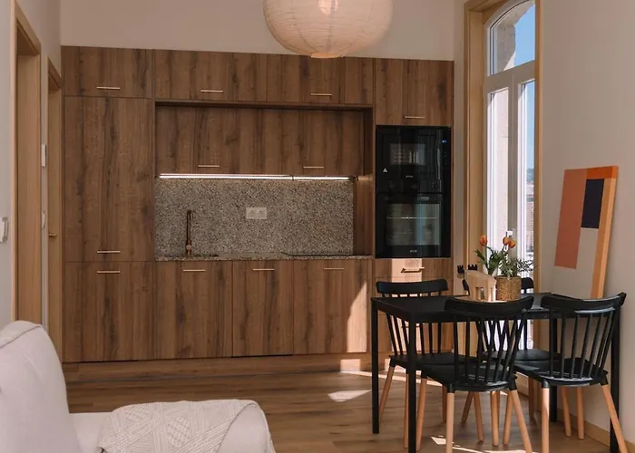 Elegancia Luz Y Calidez - Apto 3 By Apartman Vigo