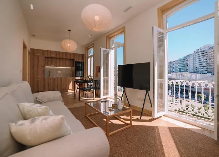 Elegancia Luz Y Calidez - Apto 3 By * Vigo